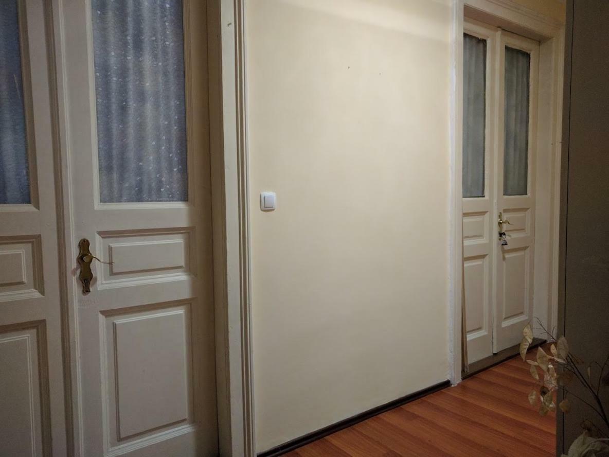 Apartman Prvi Red Do Mora ツリクヴェニツァ エクステリア 写真